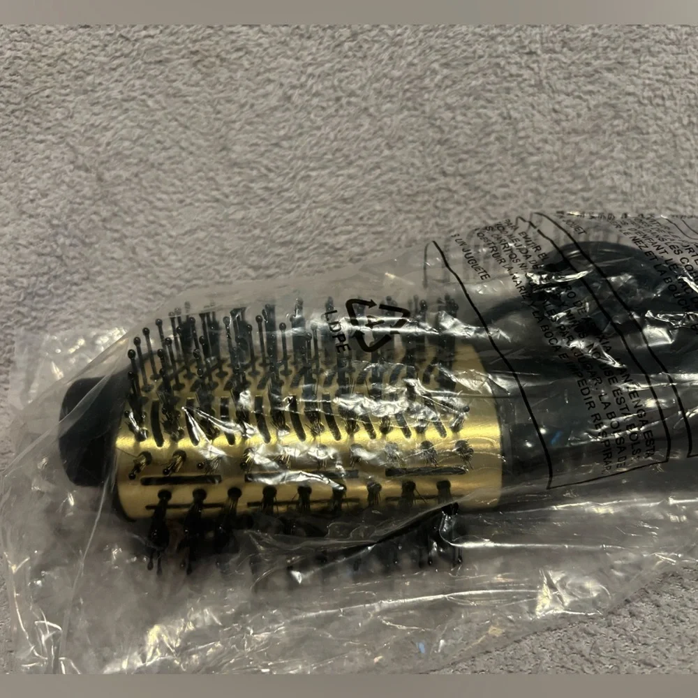 4-in-1 Hot Air Brush with Oval Barrel-Salon-Grade Styling Tool for All HairTypes